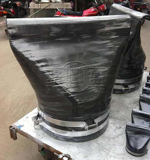 重慶市江北區(qū)法蘭式<a href=http://m.icuqq.cn/ target=_blank class=infotextkey><a href=http://m.icuqq.cn target=_blank class=infotextkey>鴨嘴閥</a></a>等待發(fā)貨