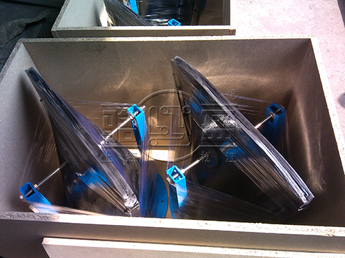 盤錦市法蘭式<a href=http://m.icuqq.cn/ target=_blank class=infotextkey><a href=http://m.icuqq.cn target=_blank class=infotextkey>鴨嘴閥</a></a>裝箱