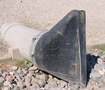 法蘭式<a href=http://m.icuqq.cn/ target=_blank class=infotextkey><a href=http://m.icuqq.cn target=_blank class=infotextkey>鴨嘴閥</a></a>在河道中的應(yīng)用